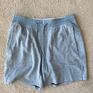 Lululemon At Ease 7” Short